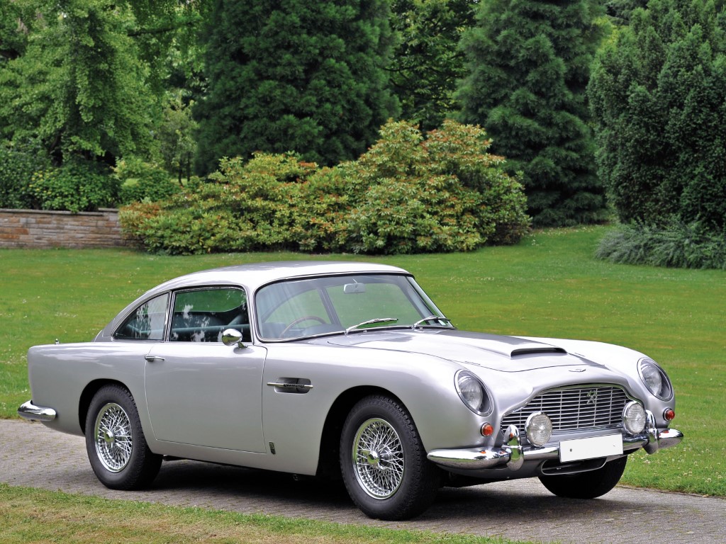 Aston Martin DB5 Vantage (Manual)